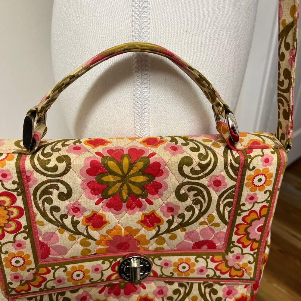Vera Bradley shoulder/crossbody purse, GUC, vintage Julia Folkloric rigid see ⬇️ - Picture 12 of 16